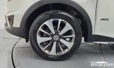 SsangYong Korando 2015 2.0 Автомат в Москве № 35599, миниатюра 4