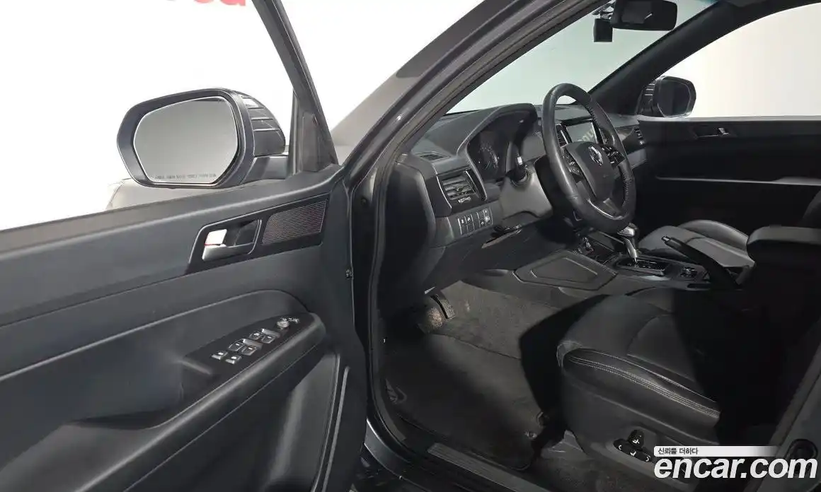 SsangYong Rexton 2020 2.2 Автомат в Москве № 36014, фото 3