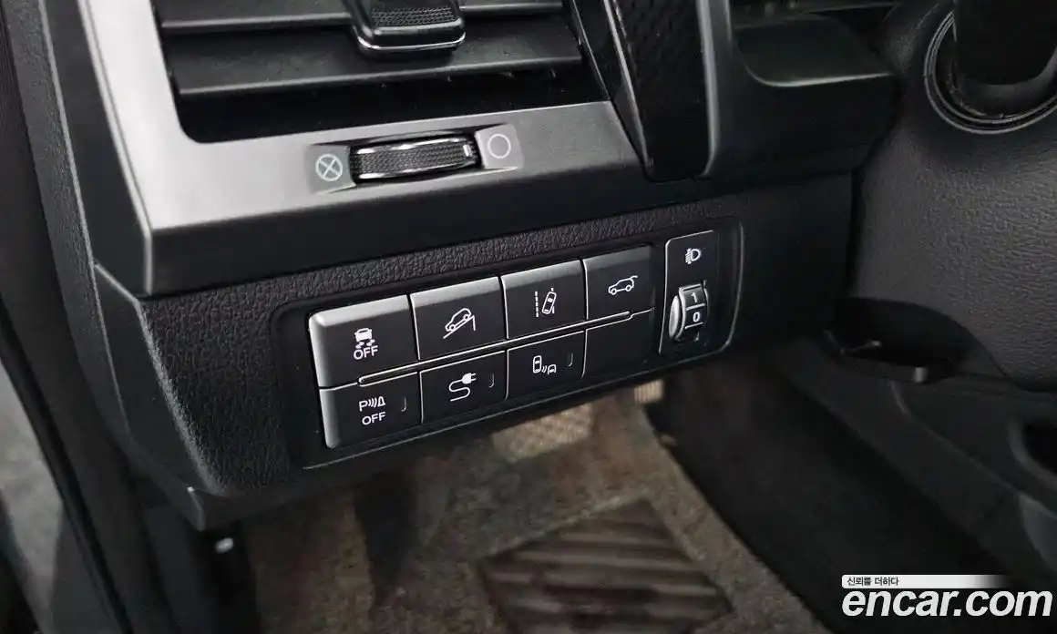 SsangYong Rexton 2020 2.2 Автомат в Москве № 36396, фото 16