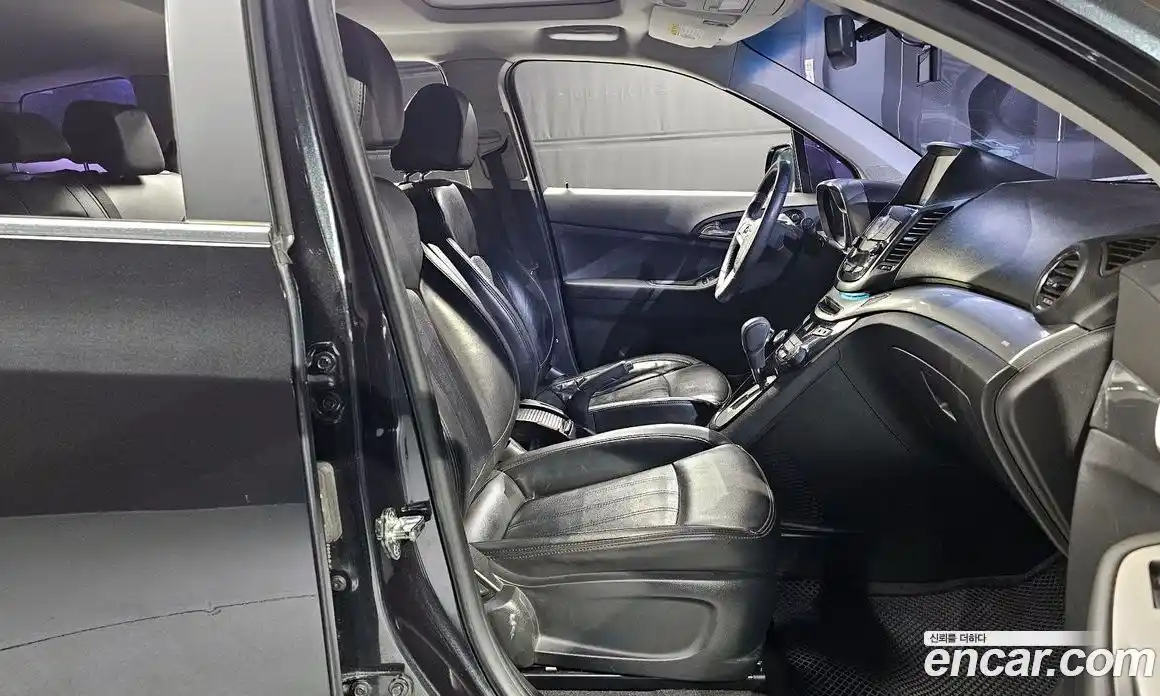 Chevrolet Orlando 2013 2.0 Автомат в Москве № 36799, фото 11