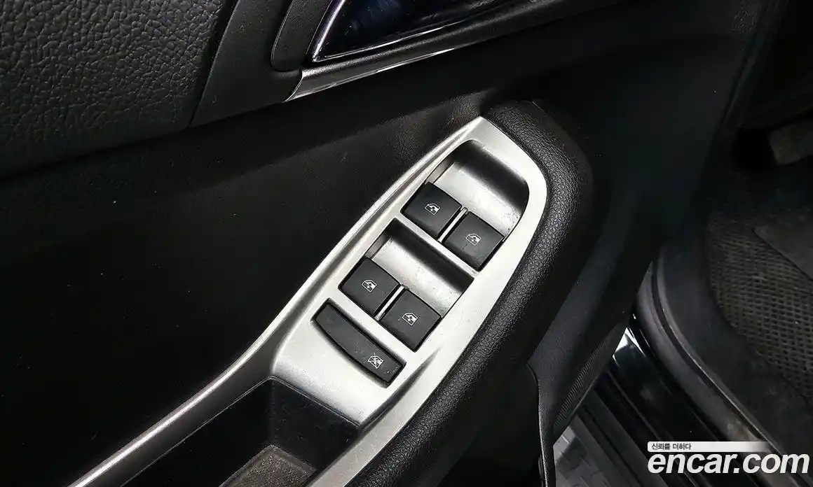 Chevrolet Orlando 2013 2.0 Автомат в Москве № 36799, фото 10