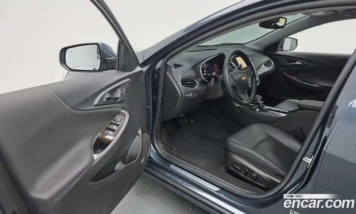 Chevrolet Malibu 2021 2.0 Автомат в Москве № 36885, фото 17