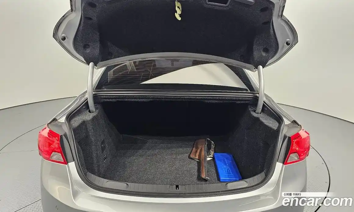 Chevrolet Impala 2017 2.5 Автомат в Москве № 37482, фото 16