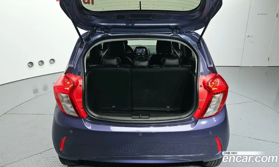 Chevrolet Spark 2016 1.0 Автомат в Москве № 38061, фото 9