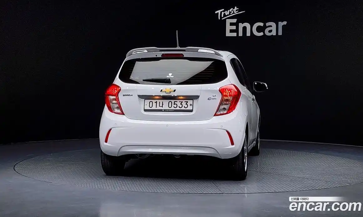 Chevrolet Spark 2016 1.0 Автомат в Москве № 39973, фото 13