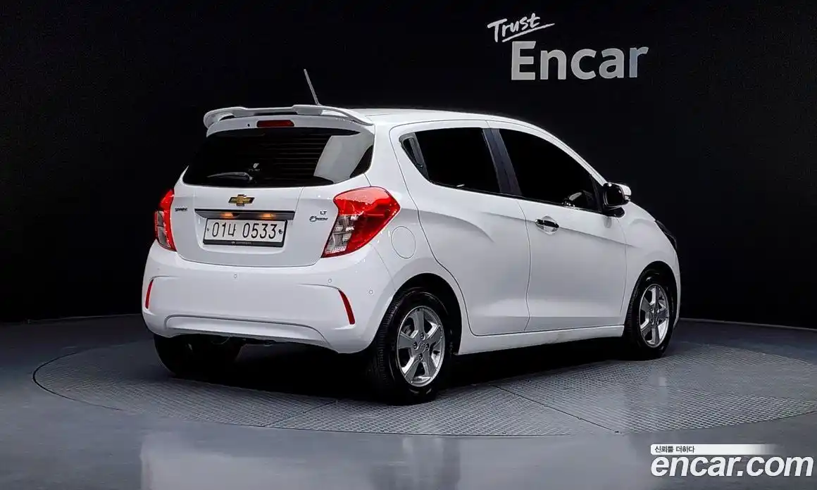 Chevrolet Spark 2016 1.0 Автомат в Москве № 39973, фото 6