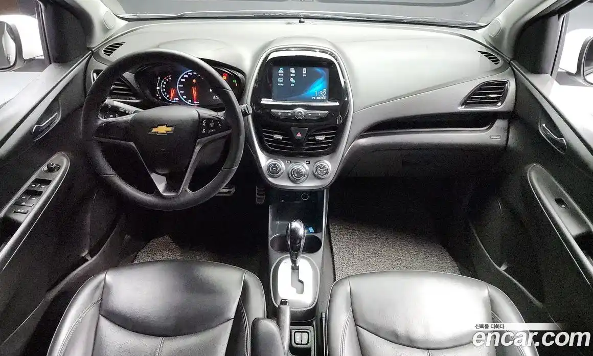 Chevrolet Spark 2016 1.0 Автомат в Москве № 39973, фото 8