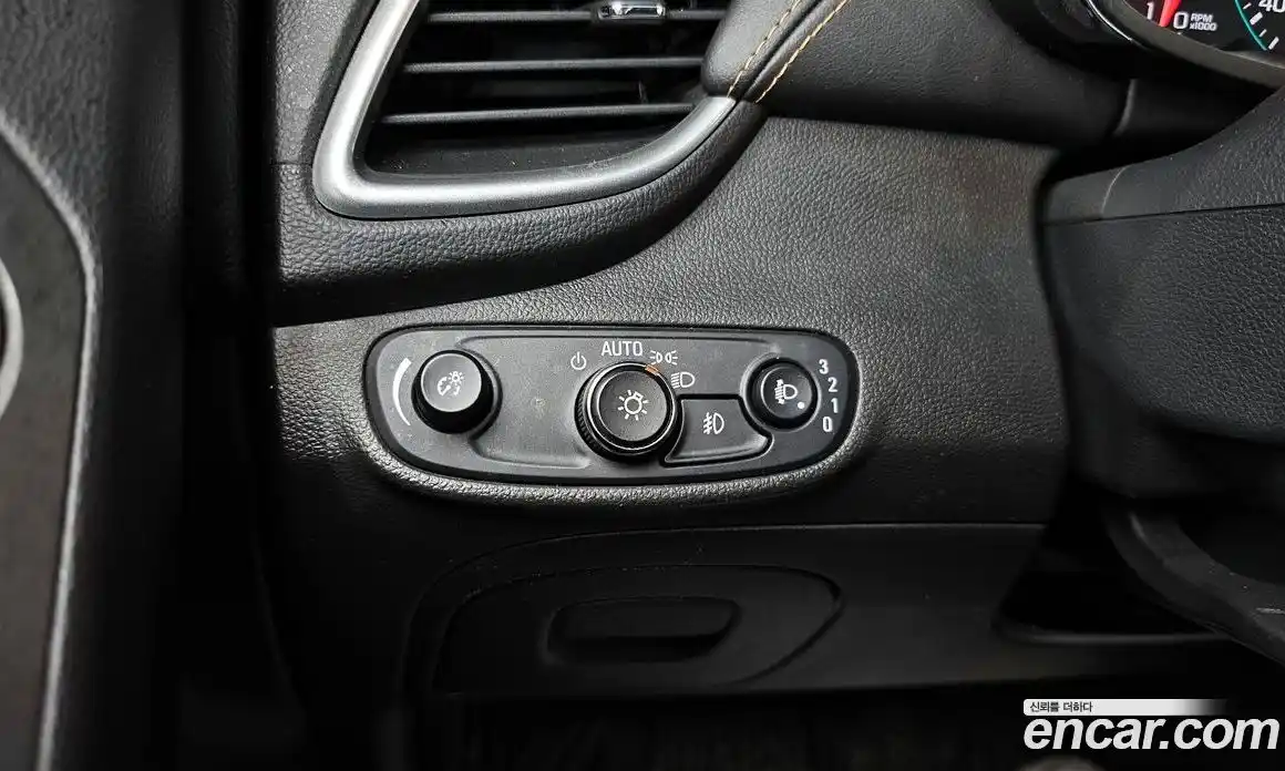 Chevrolet Trax 2017 1.4 Автомат в Москве № 42131, фото 8