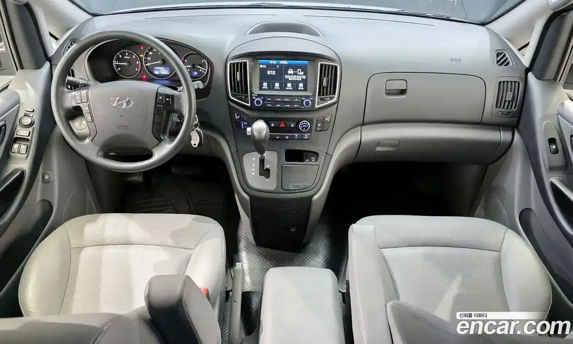 Hyundai Starex 2021 2.5 Автомат в Москве № 48254, фото 17