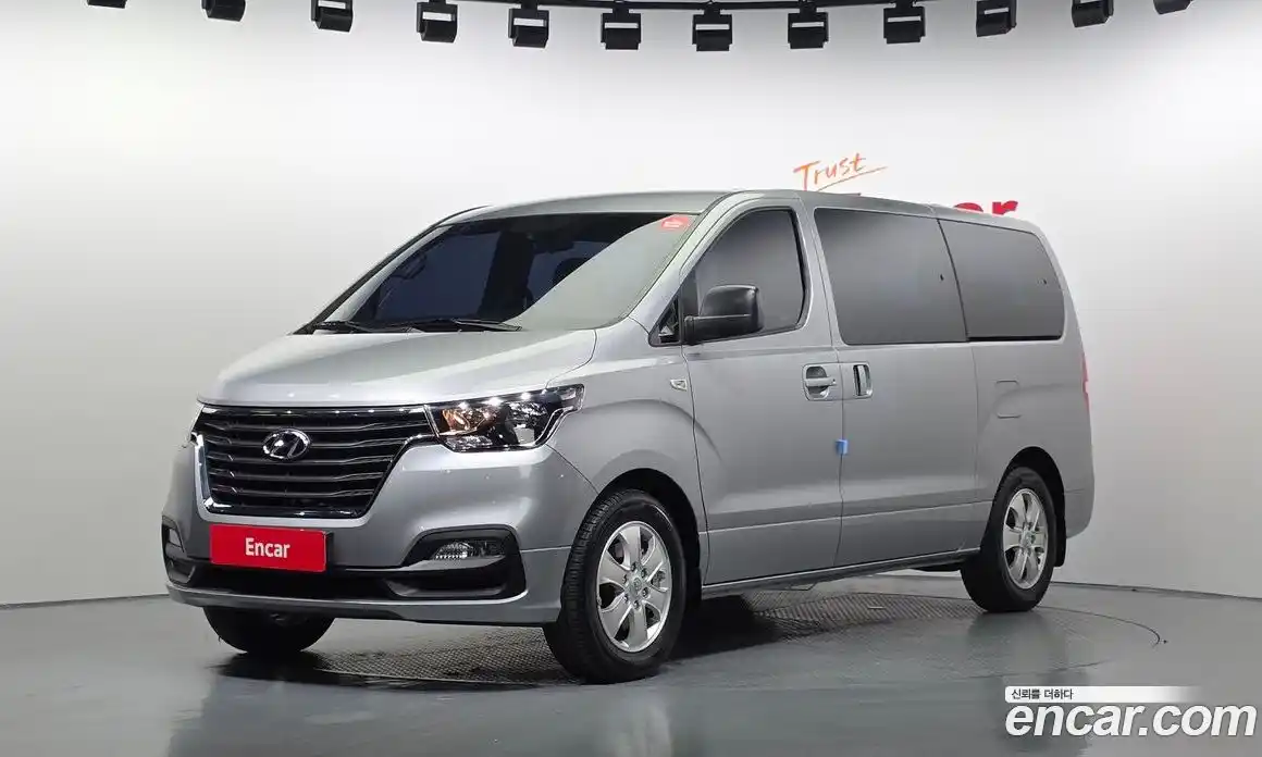 Hyundai Starex 2021 2.5 Автомат в Москве № 48254, фото 19