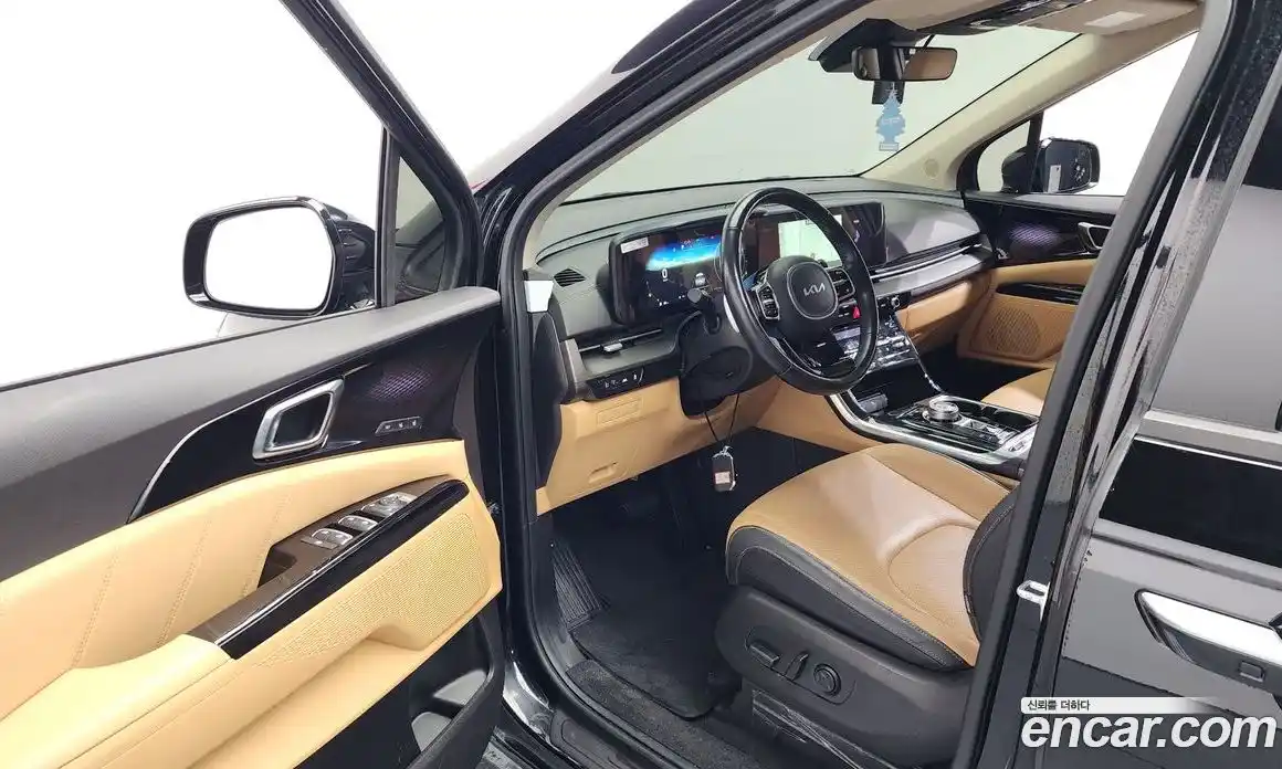 Kia Canival 2023 3.5 Автомат в Москве № 54403, фото 12