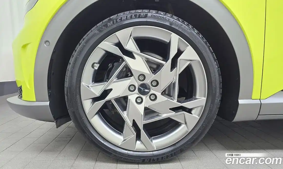 Genesis GV60 2022 0.1 Автомат в Москве № 59152, фото 17