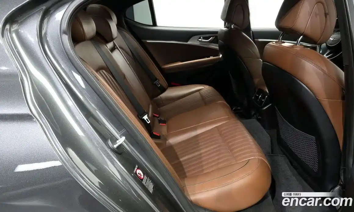 Genesis G70 2019 2.0 Автомат в Москве № 77048, фото 9