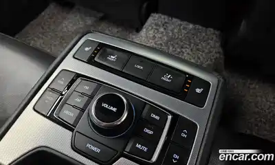 Genesis G80 2017 3.3 Автомат в Москве № 84568, миниатюра 3