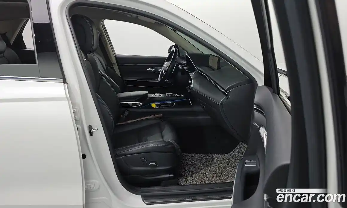 Genesis GV70 2023 2.5 Автомат в Москве № 876, фото 6