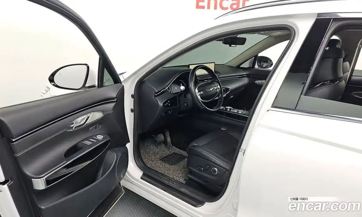 Genesis GV70 2023 2.5 Автомат в Москве № 876, фото 9