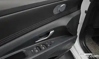 Hyundai Avante 2022 1.6 Автомат в Москве № 991, миниатюра 8