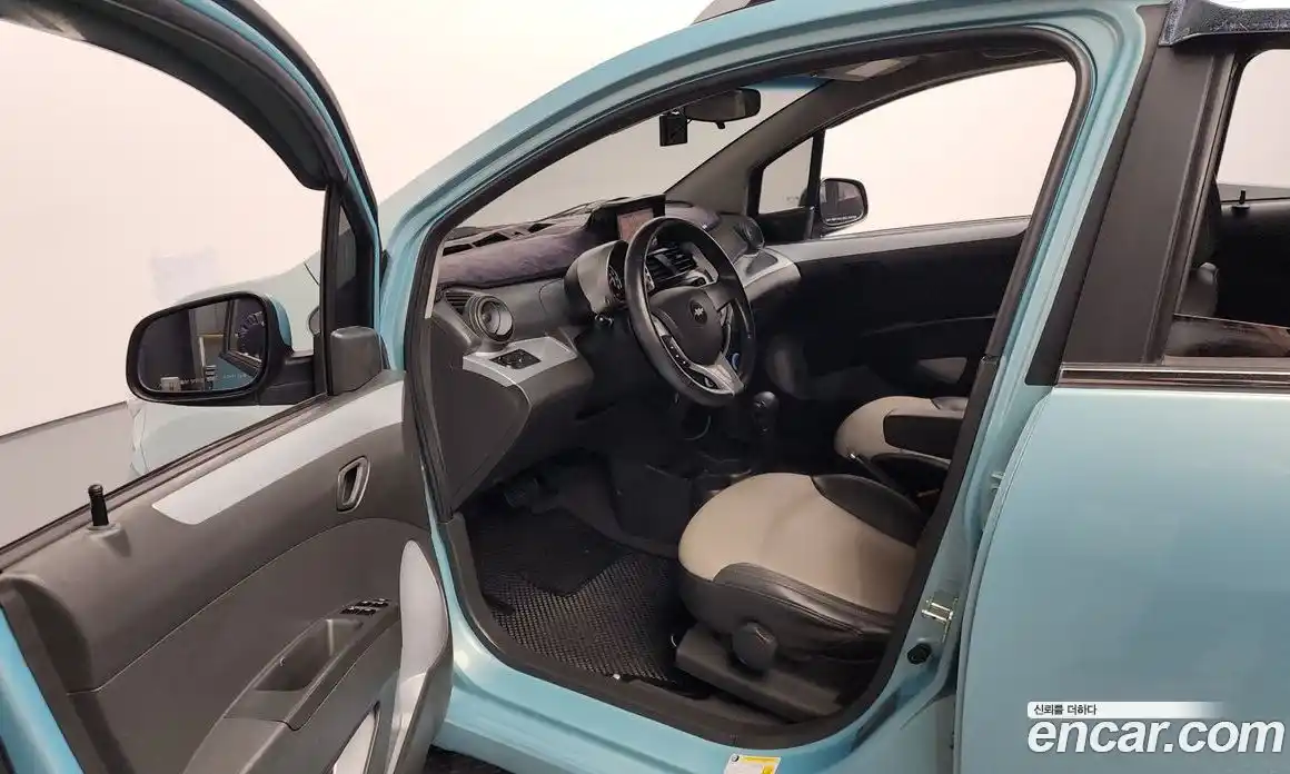 Chevrolet Spark 2012 1.0 Автомат в Москве № 100214, фото 14