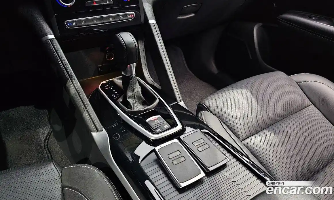 Renault QM6 2022 2.0 Автомат в Москве № 106783, фото 18