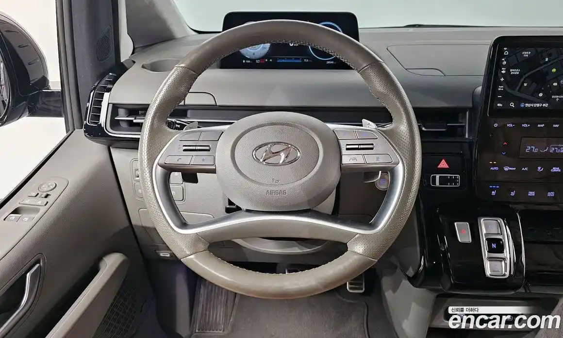 Hyundai Staria 2023 2.2 Автомат в Москве № 108296, фото 12