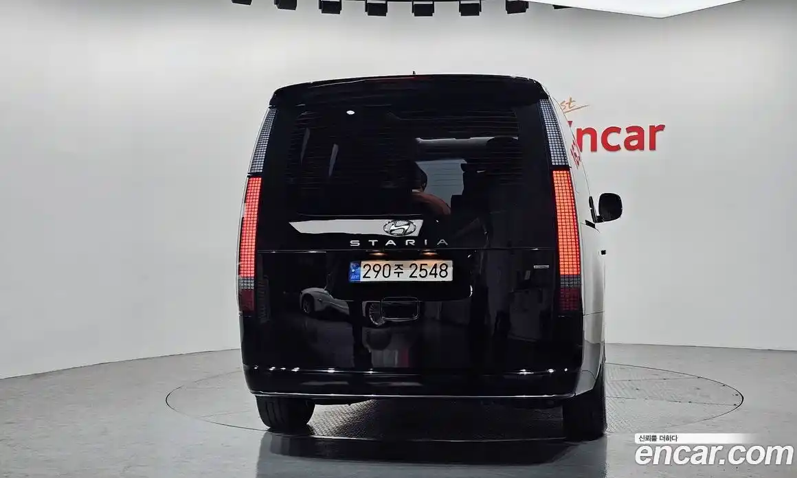 Hyundai Staria 2023 2.2 Автомат в Москве № 108296, фото 16