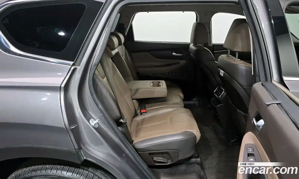 Hyundai Santa Fe 2020 2.0 Автомат в Москве № 108491, фото 14