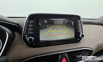 Hyundai Santa Fe 2020 2.0 Автомат в Москве № 108491, миниатюра 3