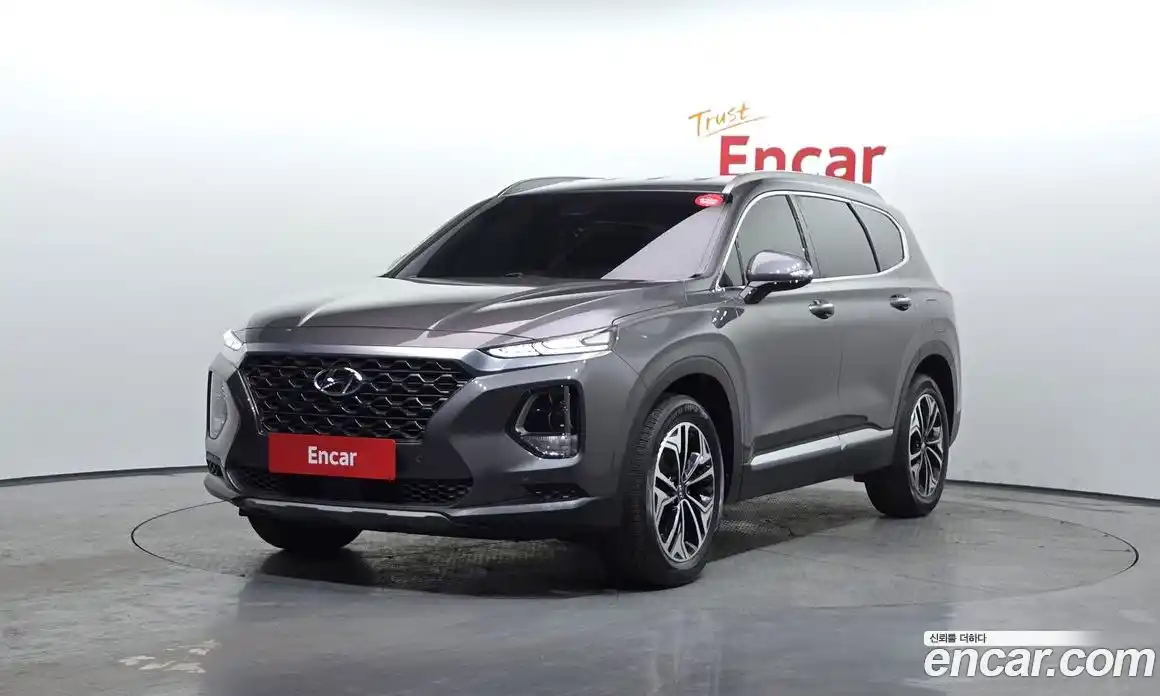 Hyundai Santa Fe 2020 2.0 Автомат в Москве № 108491, фото 6