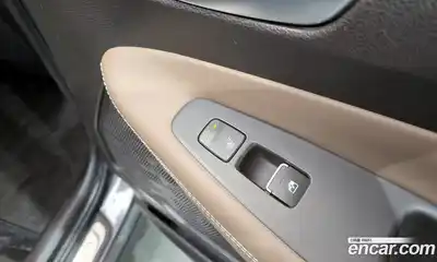 Hyundai Santa Fe 2020 2.0 Автомат в Москве № 108491, миниатюра 10