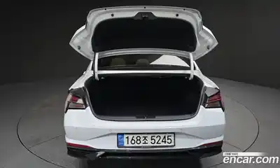 Hyundai Avante 2023 1.6 Автомат в Москве № 112295, миниатюра 6