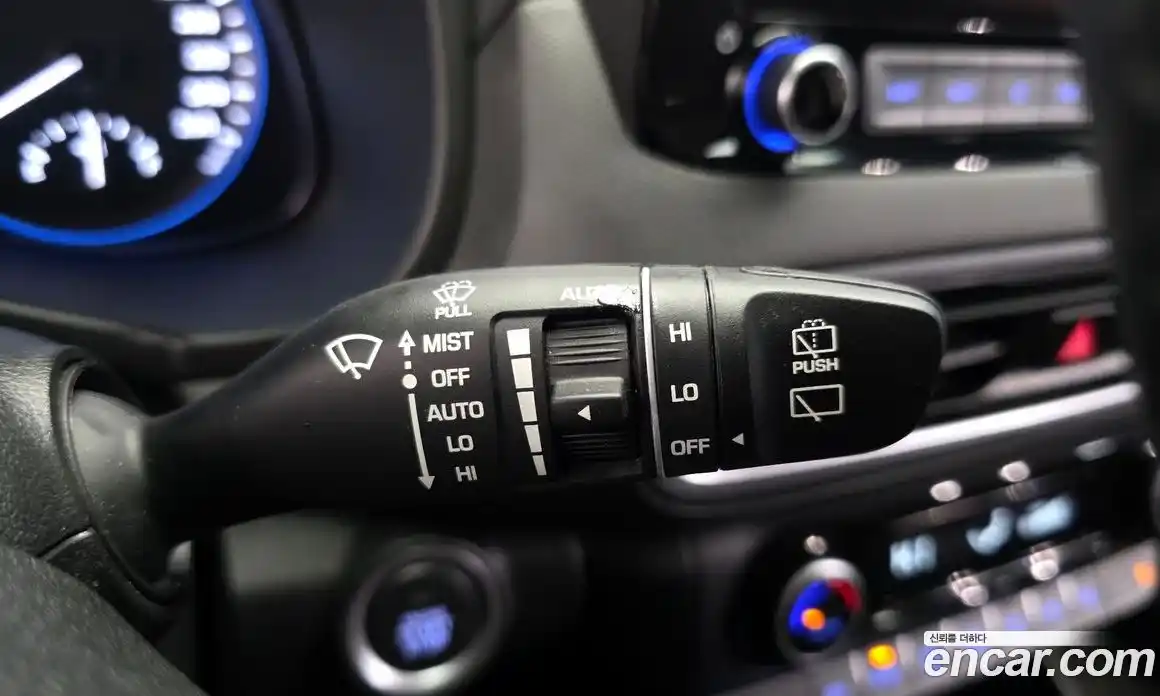 Hyundai Kona 2021 1.6 Автомат в Москве № 112406, фото 14