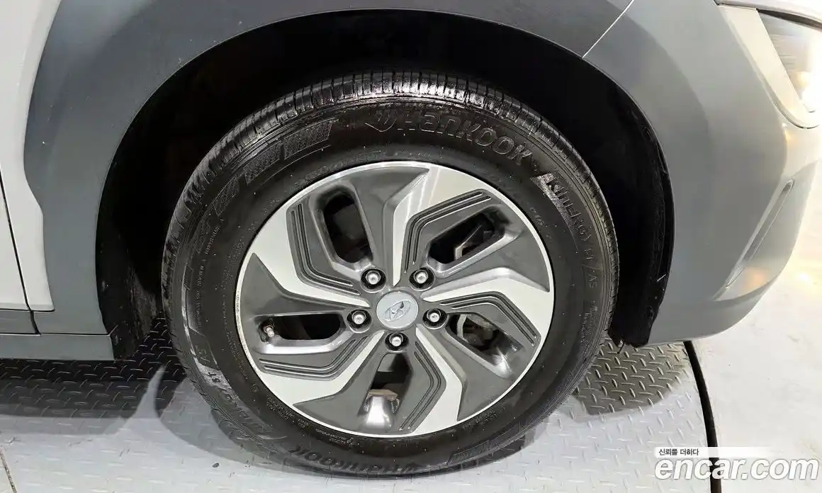 Hyundai Kona 2021 1.6 Автомат в Москве № 112406, фото 6