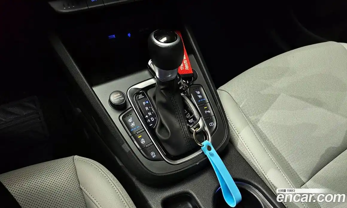 Hyundai Kona 2021 1.6 Автомат в Москве № 112974, фото 13