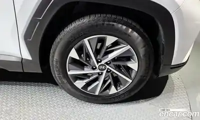 Hyundai Tucson 2023 1.6 Автомат в Москве № 112981, миниатюра 10