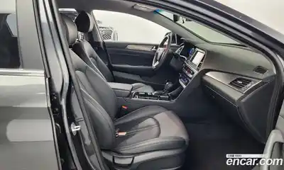 Hyundai Sonata 2019 2.0 Автомат в Москве № 114832, миниатюра 11