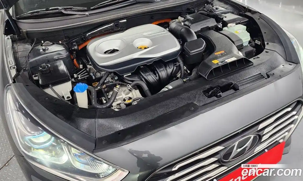 Hyundai Sonata 2019 2.0 Автомат в Москве № 114832, фото 20