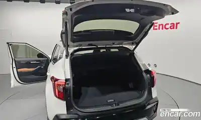 Kia Seltos 2025 1.6 Автомат в Москве № 115123, миниатюра 5