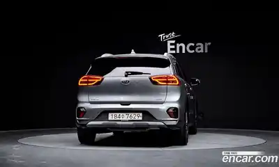 Kia Niro 2020 1.6 Автомат в Москве № 115553, миниатюра 9