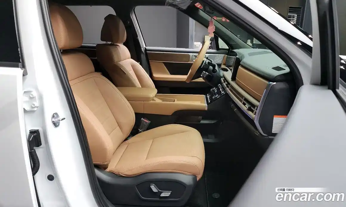 Hyundai Santa Fe 2025 1.6 Автомат в Москве № 119284, фото 17