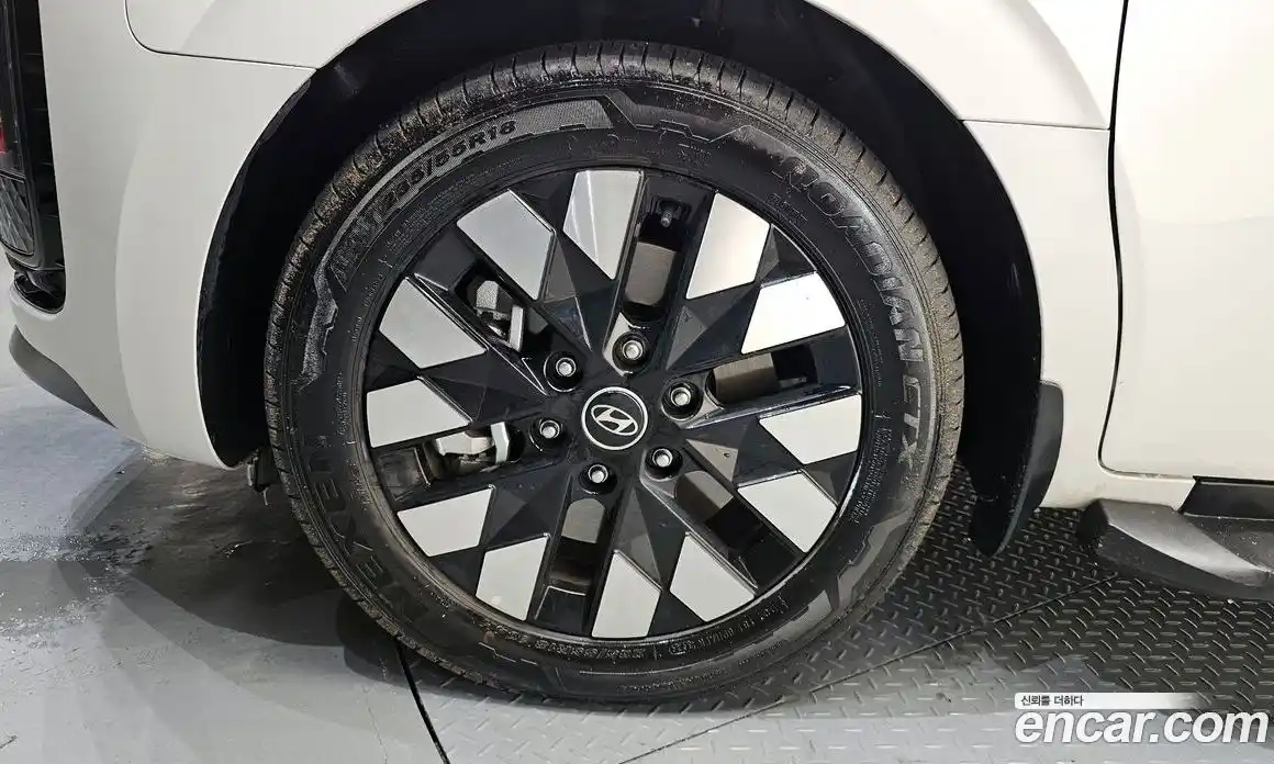 Hyundai Staria 2025 2.2 Автомат в Москве № 119767, фото 20