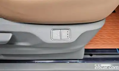 Hyundai Staria 2025 2.2 Автомат в Москве № 119767, миниатюра 2