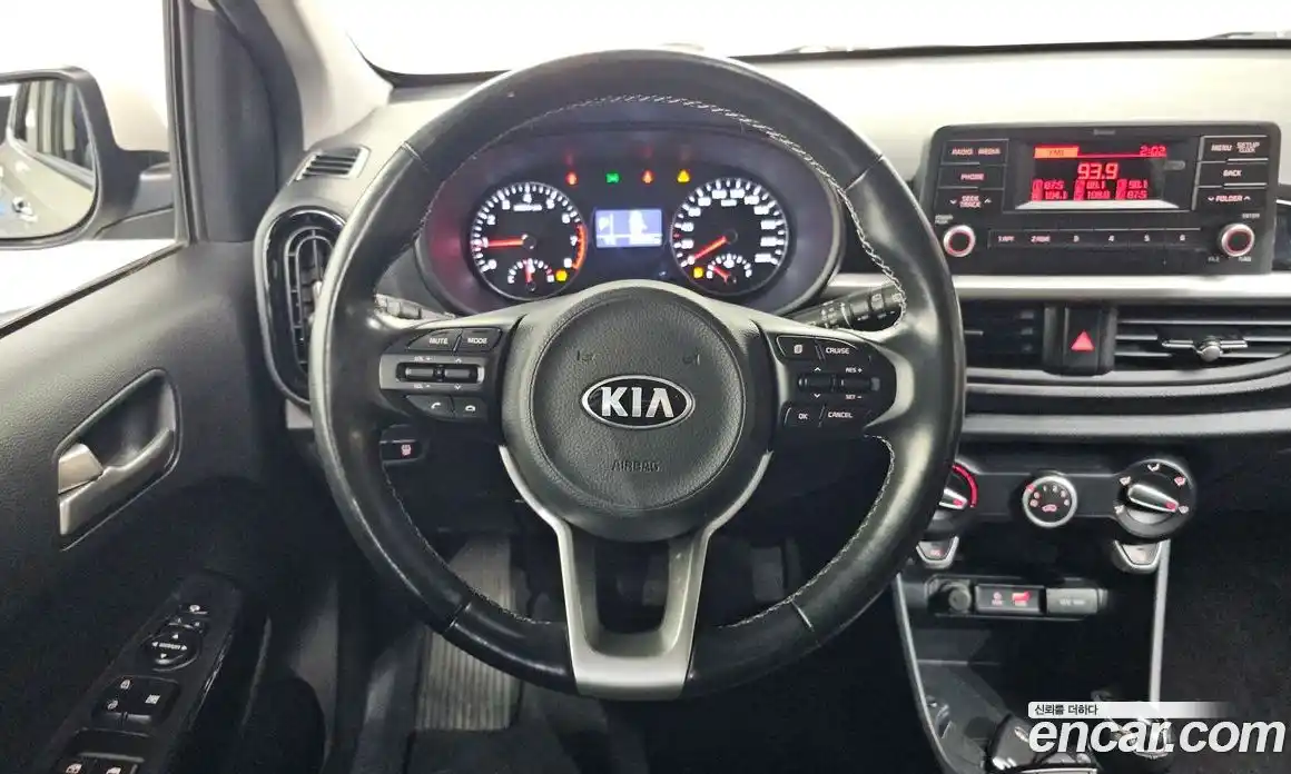 Kia Morning 2020 1.0 Автомат в Москве № 120572, фото 14