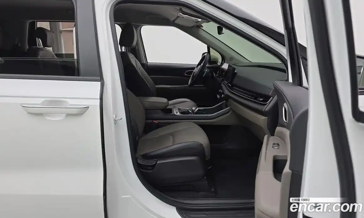 Kia Canival 2024 2.2 Автомат в Москве № 120958, фото 16