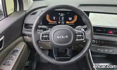 Kia Canival 2024 2.2 Автомат в Москве № 120958, миниатюра 6