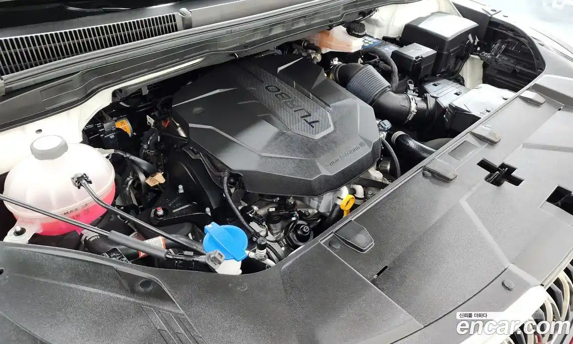 Kia Canival 2022 2.2 Автомат в Москве № 121032, фото 15