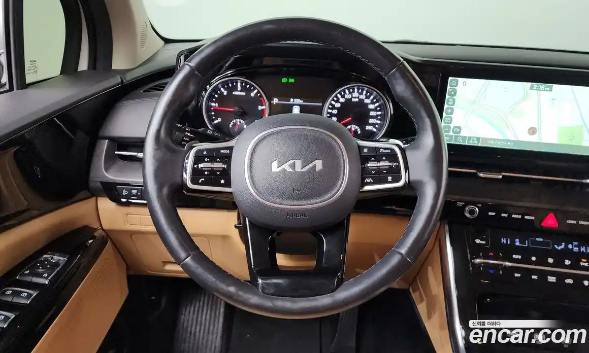 Kia Canival 2022 2.2 Автомат в Москве № 121032, фото 20