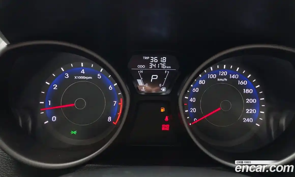 Hyundai Avante 2013 1.6 Автомат в Москве № 122578, фото 6