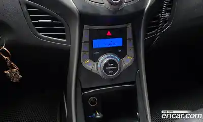 Hyundai Avante 2013 1.6 Автомат в Москве № 122578, миниатюра 7