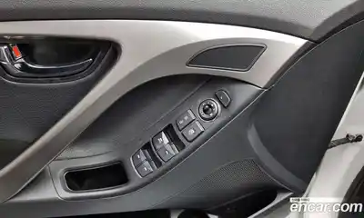 Hyundai Avante 2012 1.6 Автомат в Москве № 123678, миниатюра 12