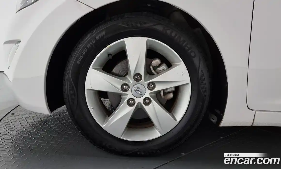 Hyundai Avante 2012 1.6 Автомат в Москве № 123678, фото 19